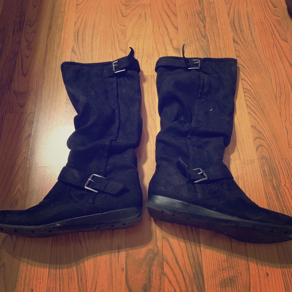 Black Boots